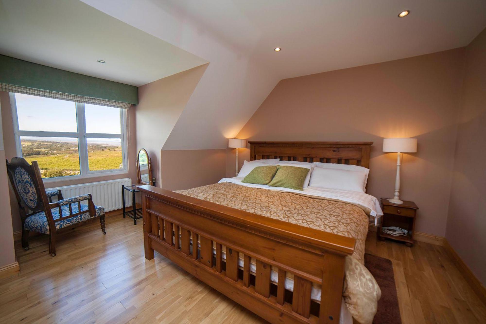 Appartement Farnaught House à Westport Extérieur photo